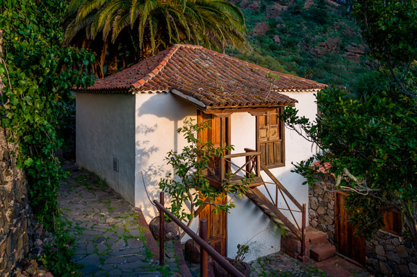 Selection of the best hiking trails in Tenerife