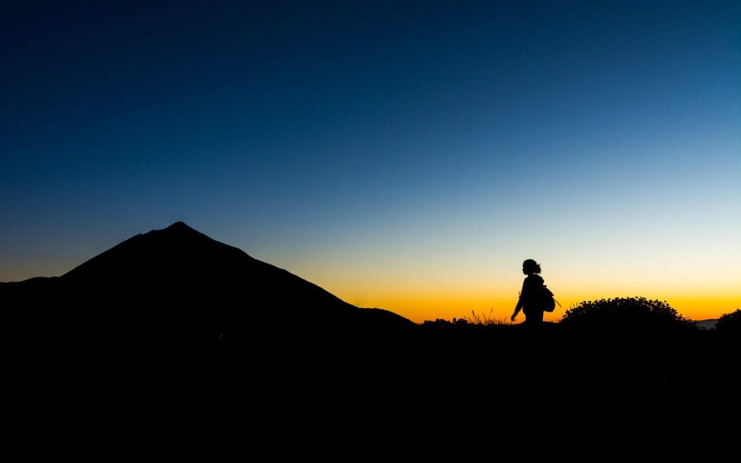 Pourquoi Las Cañadas del Teide est-il un endroit parfait pour observer le ciel?