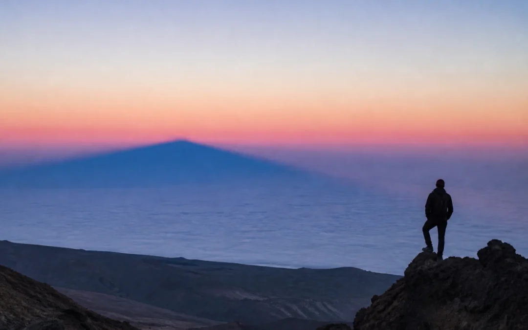 De schaduw van de Teide: de grootste ter wereld over de zee